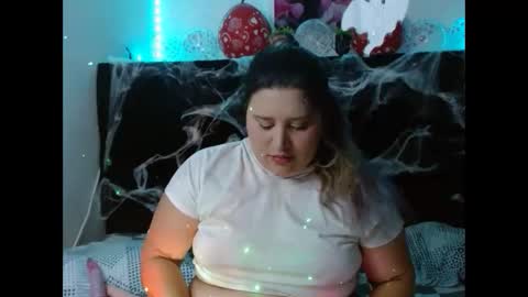 emmatower online show from October 21, 2025, 7:47 pm