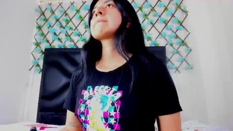 Snapshot of emmawillliams chatting on June 11, 2026, 4:16 pm Emma online show from June 11, 2026, 4:16 pm
