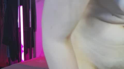 Emma online show from October 26, 2025, 4:51 am