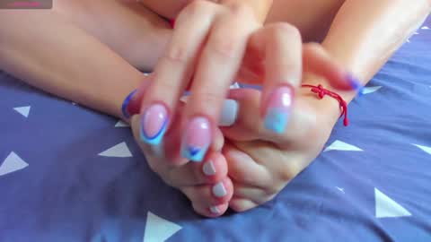 Emmi online show from February 3, 2025, 8:24 pm