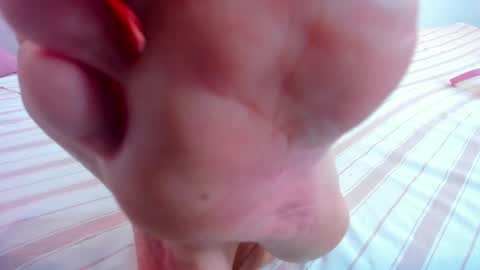 Emmi online show from February 18, 2025, 11:30 pm