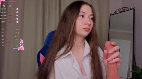 Emmi online show from September 20, 2025, 11:33 am