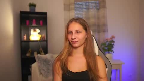 Emmie online show from February 1, 2026, 2:26 pm