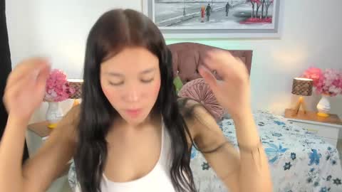 Emmi online show from September 26, 2025, 1:15 pm