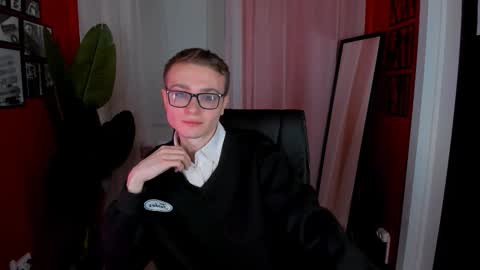 Emmit online show from February 19, 2026, 4:14 pm