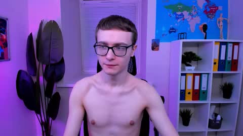 Snapshot of emmit_barker chatting on March 10, 2026, 10:20 am Emmit online show from March 10, 2026, 10:20 am