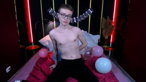 Snapshot of emmit_barker chatting on March 18, 2026, 10:29 am Emmit online show from March 18, 2026, 10:29 am