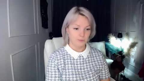 emmmam online show from January 7, 2026, 1:02 pm