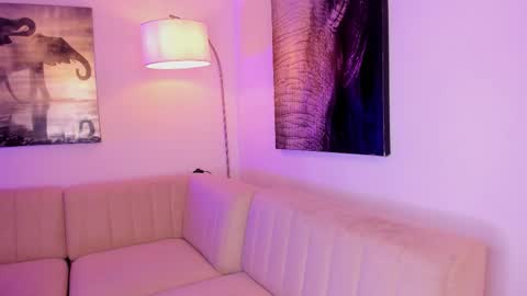 Emmy Heart online show from March 5, 2026, 4:08 am