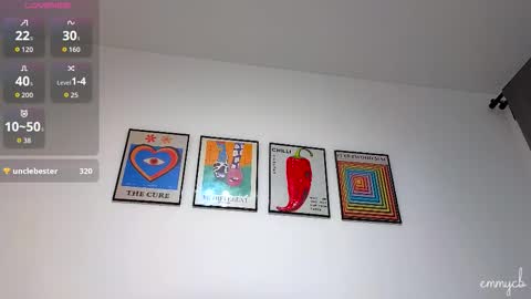 Em online show from October 21, 2025, 10:43 pm