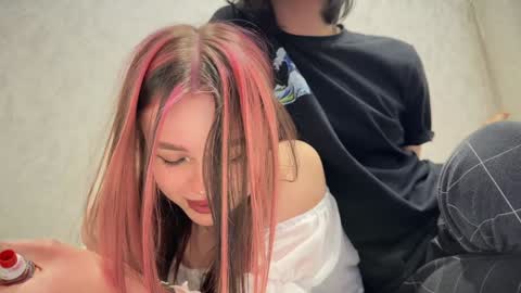 Snapshot of emo_couple666 chatting on February 7, 2025, 5:18 pm Gabriel  Elizabeth online show from February 7, 2025, 5:18 pm