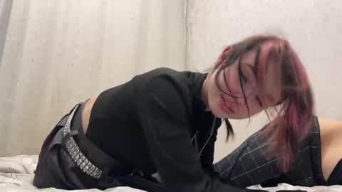 Snapshot of emo_couple666 chatting on March 4, 2025, 8:38 pm Gabriel  Elizabeth online show from March 4, 2025, 8:38 pm