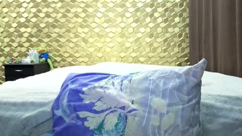 Emo online show from February 6, 2026, 4:43 pm