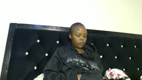 Snapshot of empressvee25 chatting on January 11, 2026, 7:08 pm empress online show from January 11, 2026, 7:08 pm