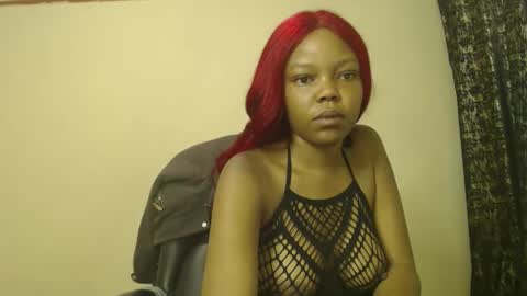 Snapshot of empressvee25 chatting on January 14, 2026, 7:25 am empress online show from January 14, 2026, 7:25 am