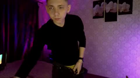 emveeboy96 online show from December 22, 2025, 7:33 pm