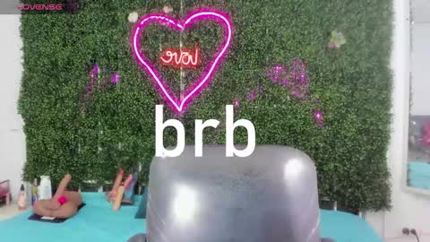 Emy online show from February 9, 2026, 8:35 pm