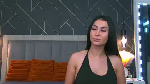  Emy  online show from July 13, 2026, 5:43 am