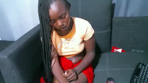 Vee online show from January 10, 2026, 7:43 am