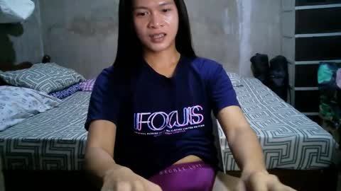 Snapshot of endless_cumexplosion chatting on January 24, 2025, 8:23 am I am MITCH online show from January 24, 2025, 8:23 am