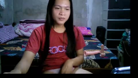 Snapshot of endless_cumexplosion chatting on February 28, 2025, 12:43 am I am MITCH online show from February 28, 2025, 12:43 am