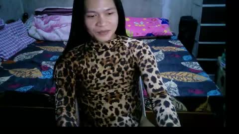 Snapshot of endless_cumexplosion chatting on February 28, 2025, 3:48 am I am MITCH online show from February 28, 2025, 3:48 am