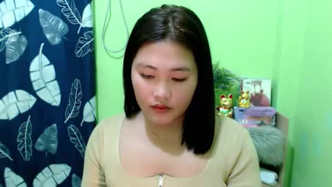 Eva online show from September 24, 2025, 6:33 pm