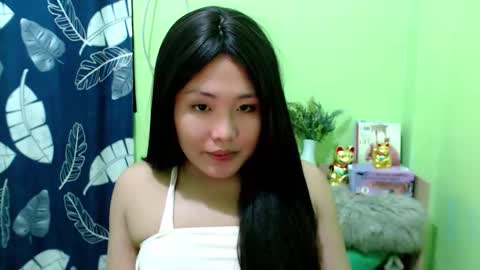 Eva online show from October 4, 2025, 6:50 pm