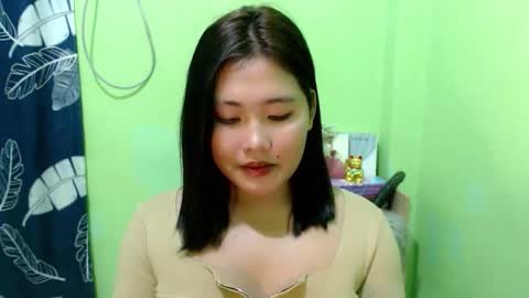 Eva online show from October 12, 2025, 5:34 pm