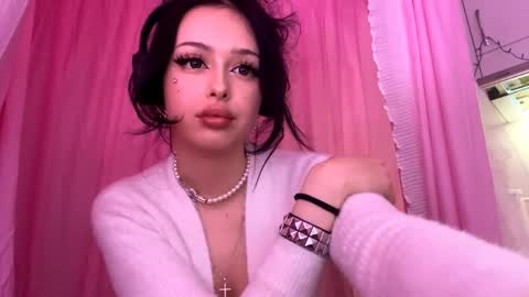  Paige   1st day here 3 online show from April 23, 2026, 4:31 pm