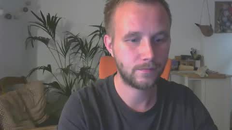 3from Desire online show from September 12, 2025, 7:58 pm