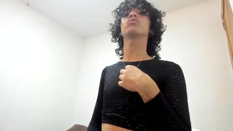 engel20042001 online show from February 2, 2025, 5:10 am