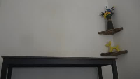 Rosie online show from November 24, 2025, 9:31 am