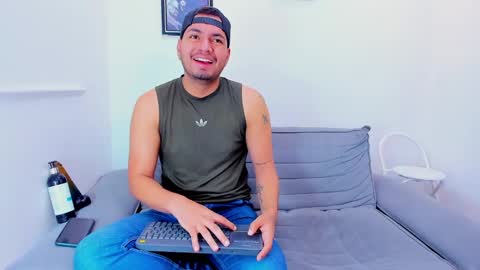 enrique online show from February 10, 2025, 12:39 pm