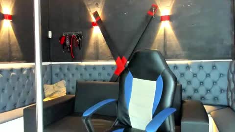 enrique online show from October 15, 2025, 11:43 am