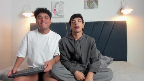 enzo online show from March 18, 2026, 5:10 am