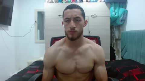 enzo_savage online show from September 29, 2025, 6:02 pm