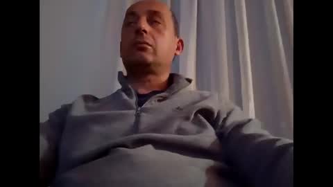 epu17 online show from October 19, 2025, 6:19 pm