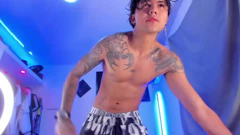 Snapshot of eren_blade_ chatting on December 3, 2024, 1:30 am Tht BOSS Eren online show from December 3, 2024, 1:30 am