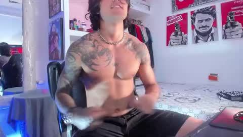 Snapshot of eren_blade_ chatting on September 10, 2025, 3:17 am Tht BOSS Eren online show from September 10, 2025, 3:17 am