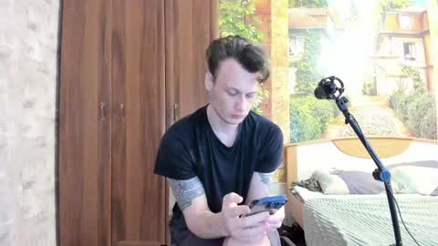 Eric online show from September 22, 2025, 5:42 am