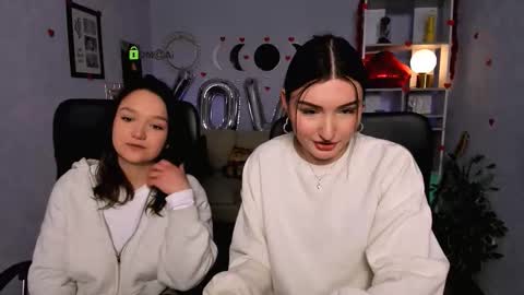 Snapshot of erica_star chatting on February 16, 2026, 1:18 pm erica_star online show from February 16, 2026, 1:18 pm