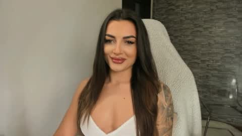 Riaaa online show from May 14, 2026, 6:53 am