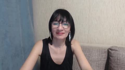 ericablack8 online show from January 16, 2025, 5:33 pm