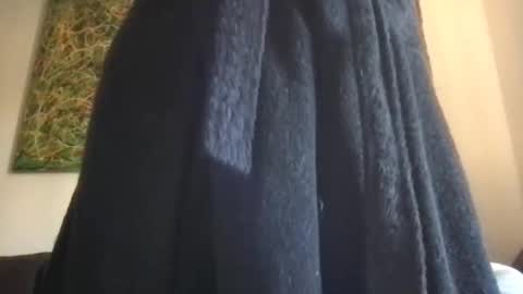 erik_69_69 online show from April 18, 2026, 6:28 am