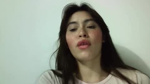 Erika online show from October 2, 2025, 11:01 pm