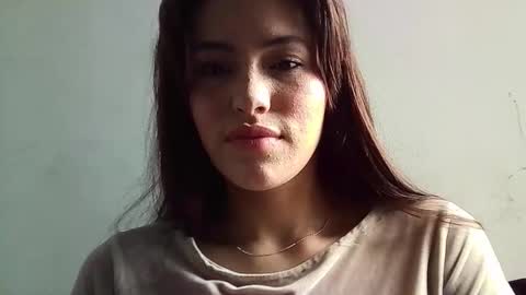 Erika online show from November 28, 2025, 6:43 pm