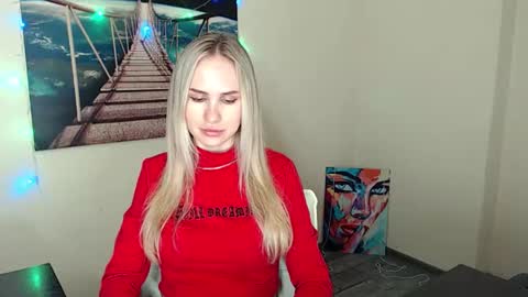 Erika online show from September 9, 2025, 12:05 pm