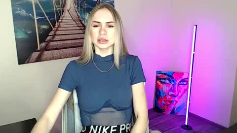 Erika online show from March 16, 2026, 1:15 pm