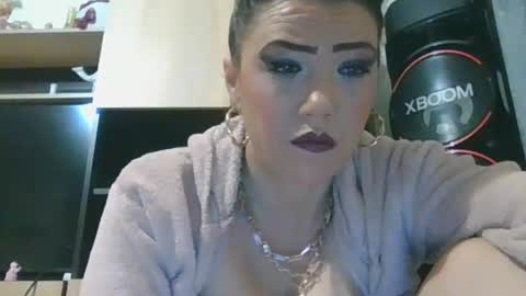 erikaguapa1989 online show from April 8, 2026, 2:11 am